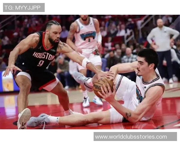 2017年火箭队与灰熊队激战回顾:精彩瞬间与关键时刻分析 2017年火箭队与灰熊队激战回顾:精彩瞬间与关键时刻分析